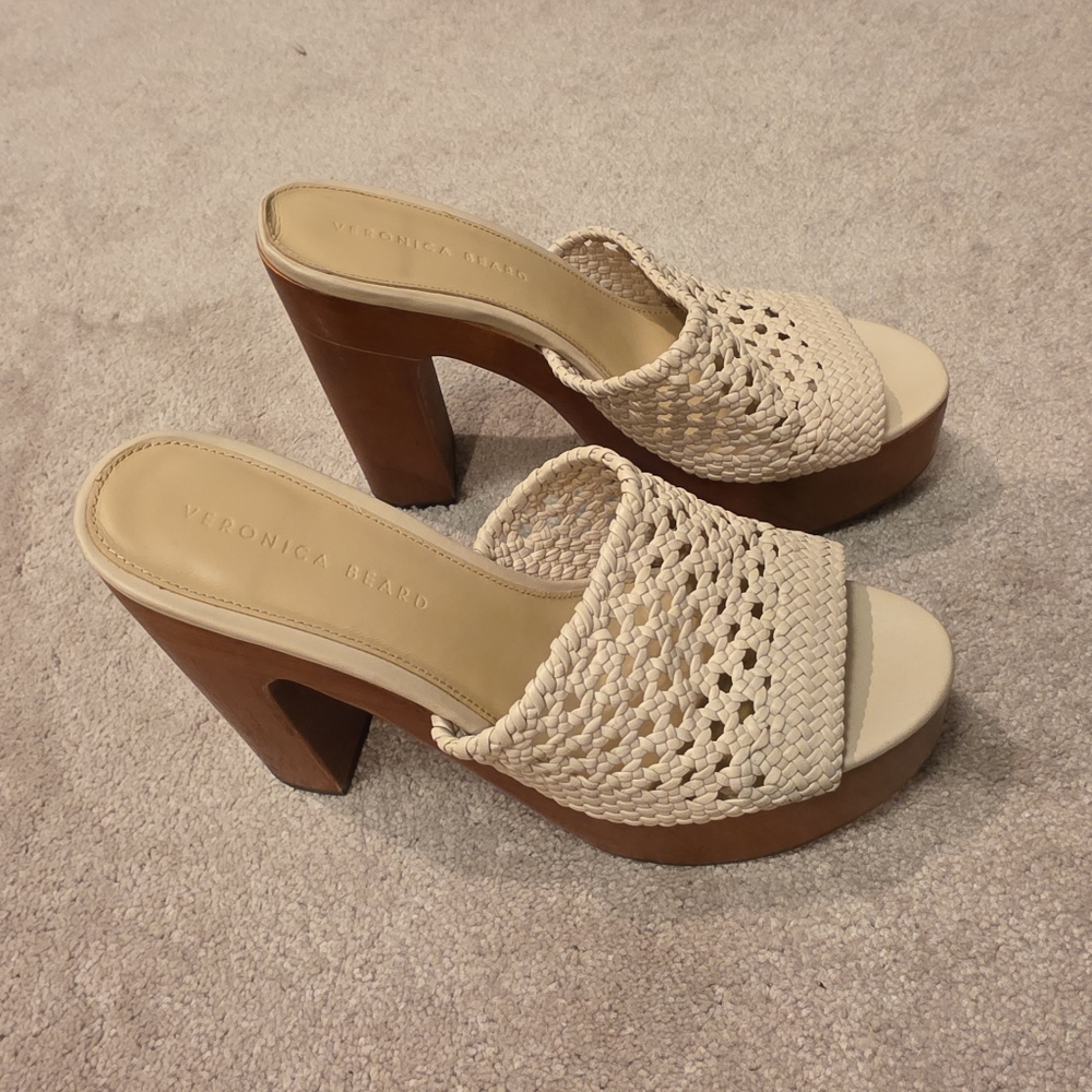 Veronica Beard Platform Sandals Size 9